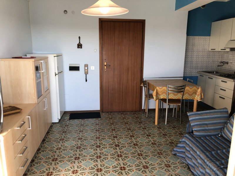 Bilocale con terrazza